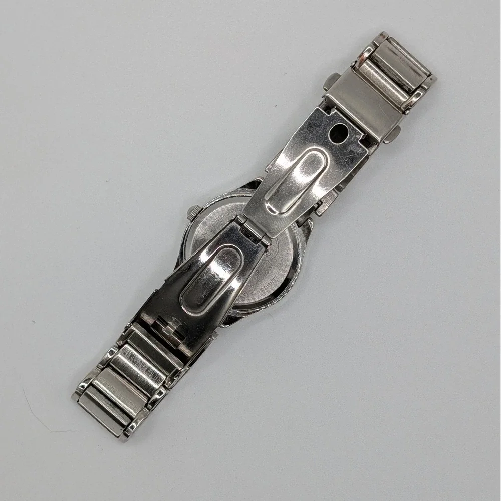 Disney Minnie Mouse Watch Sunburst Silver‎ Tone Bracelet Date Quartz MN2006